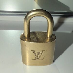 Louis Vuitton Luxurious Gold Lock only no key